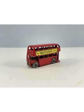 Vintage Lesney Matchbox #5B Red London Double Decker Bus ‘Buy Matchbox’ Series